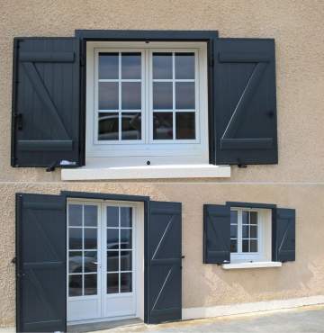 Profilés de chez REHAU - Fenêtres et portes fenêtres fabriquées dans notre atelier PVC